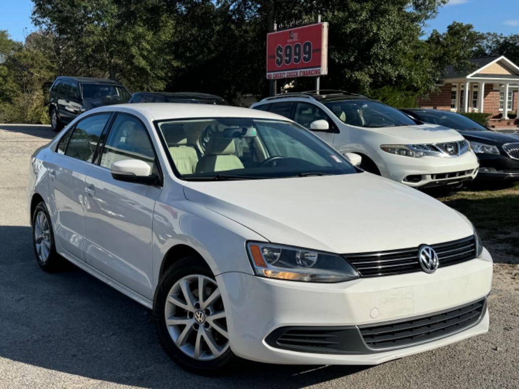 2013 Volkswagen Jetta SE's photo