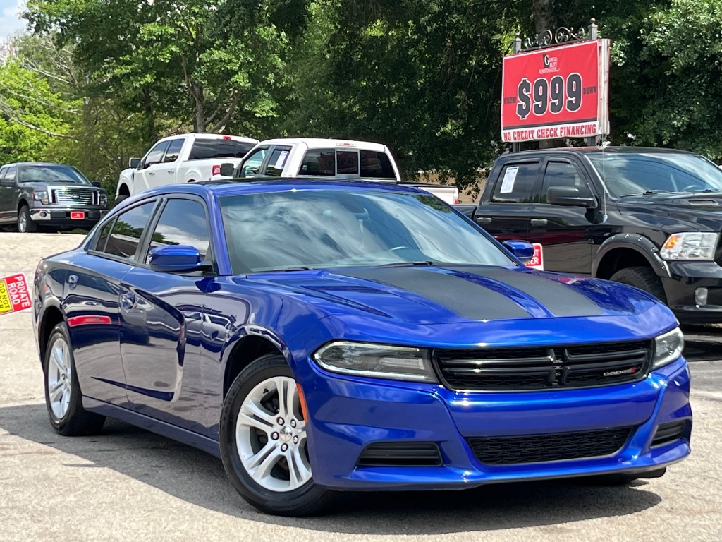 2020 Dodge Charger SXT's photo